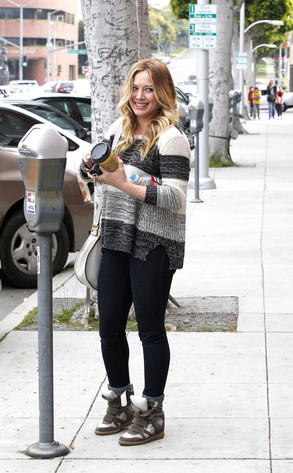 Hilary Duff, Parking Meter, Beverly Hills Hilary Duff, Parking Meter, Beverly Hills